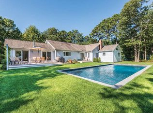 76 W Gate Rd, Wainscott, NY 11975