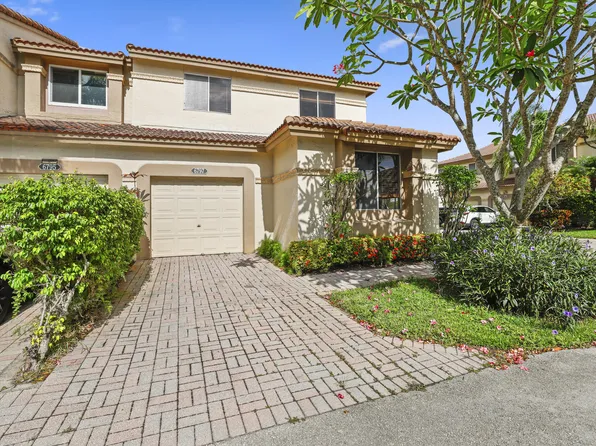 6797 Via Regina #4, Boca Raton, FL 33433