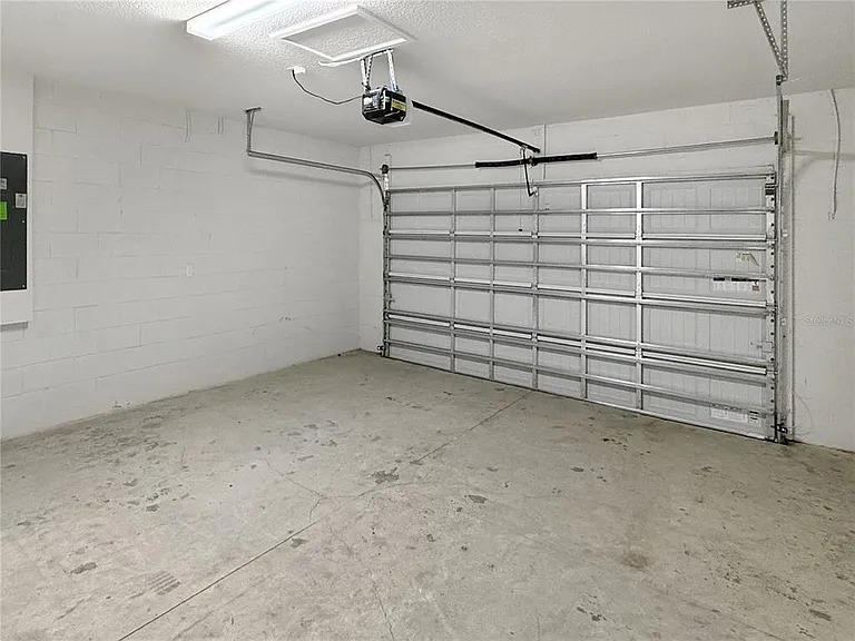 5012 Blue Hammock Ct — Photo 21