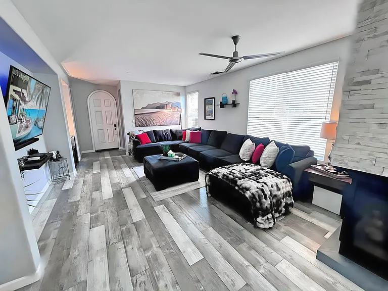 6574 Dandelion Way — Photo 7