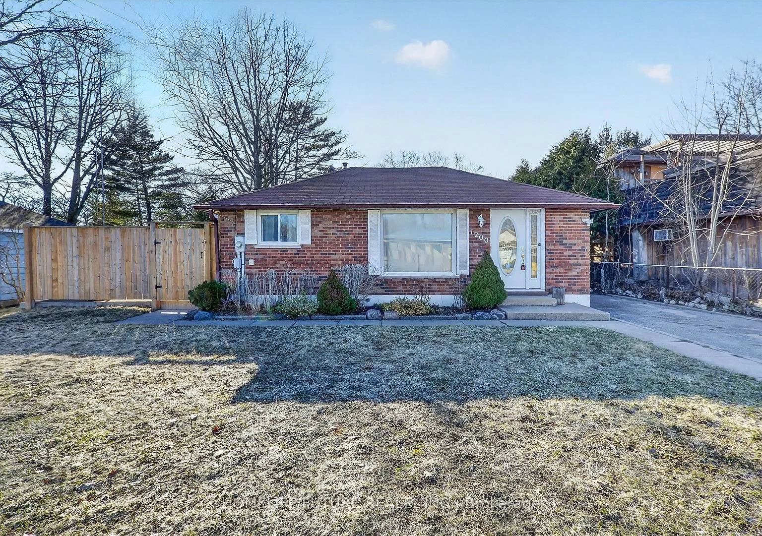 4 bed, $3,000 — Photo 3