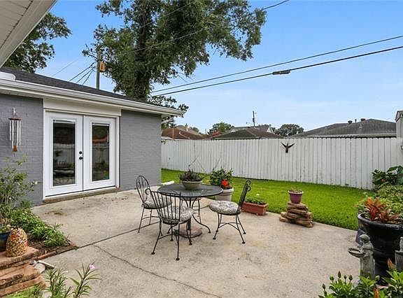 3rd image of 1616 Belmont Pl