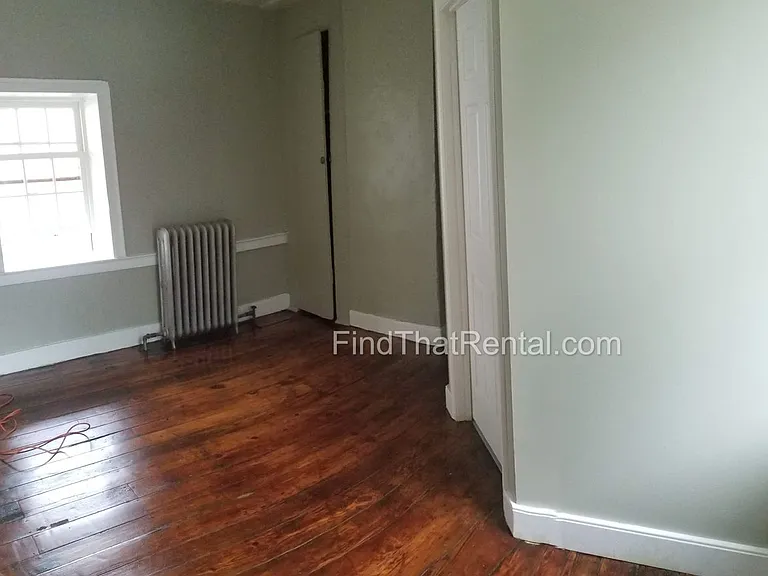 102 N Bedford St — Photo 9