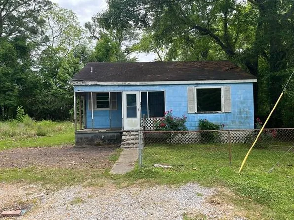 1913 Muriel Ave, Prichard, AL 36610