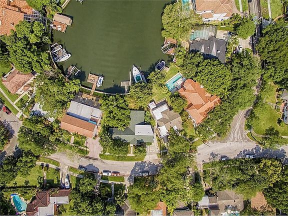 5th image of 166 Baltic Cir
