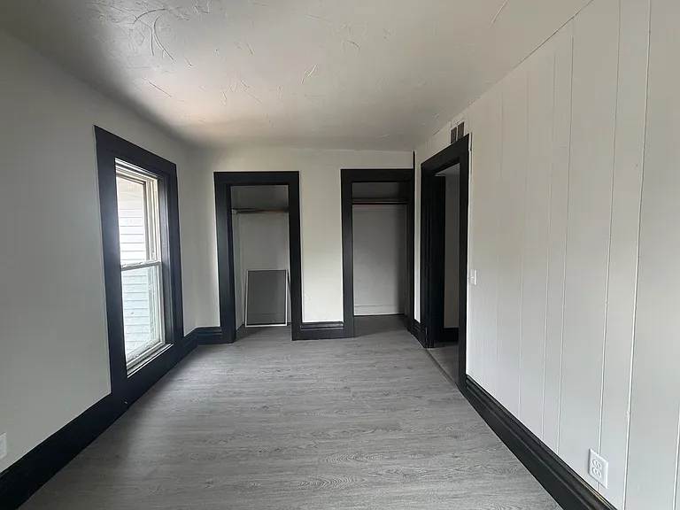 543 Erin St — Photo 11