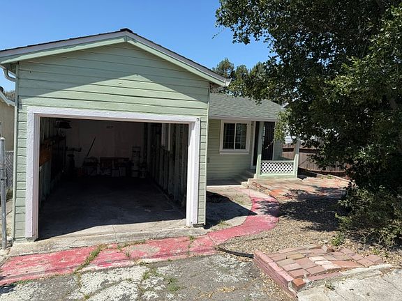 2nd image of 16781 Ehle St
