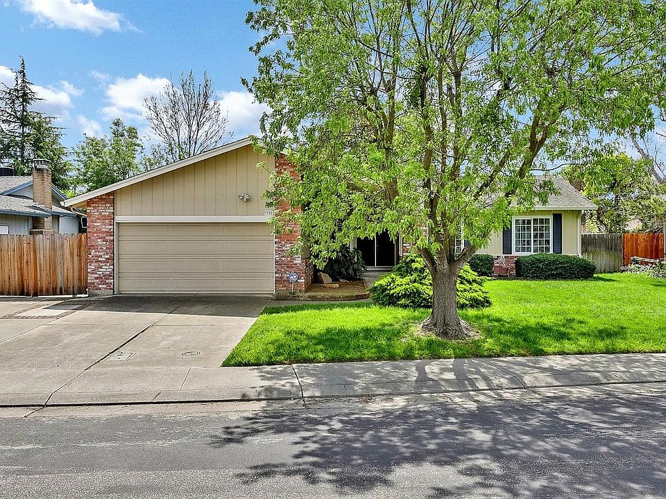 1st image of 2952 Chauncy Cir