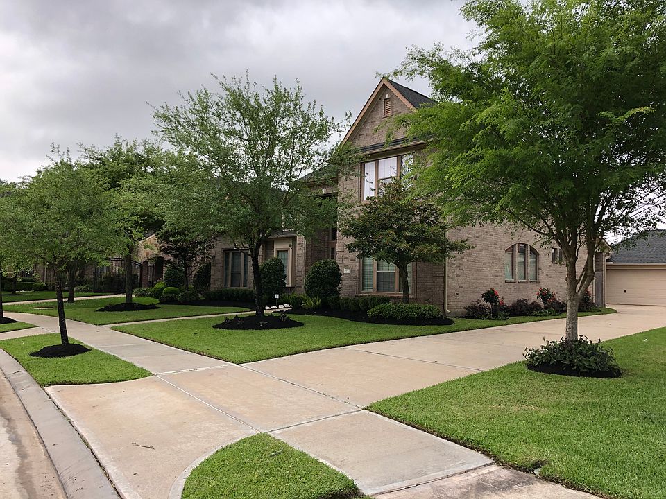 1st image of 4502 Village Forest Dr
