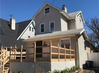 1438 Gipson St, Far Rockaway, NY 11691