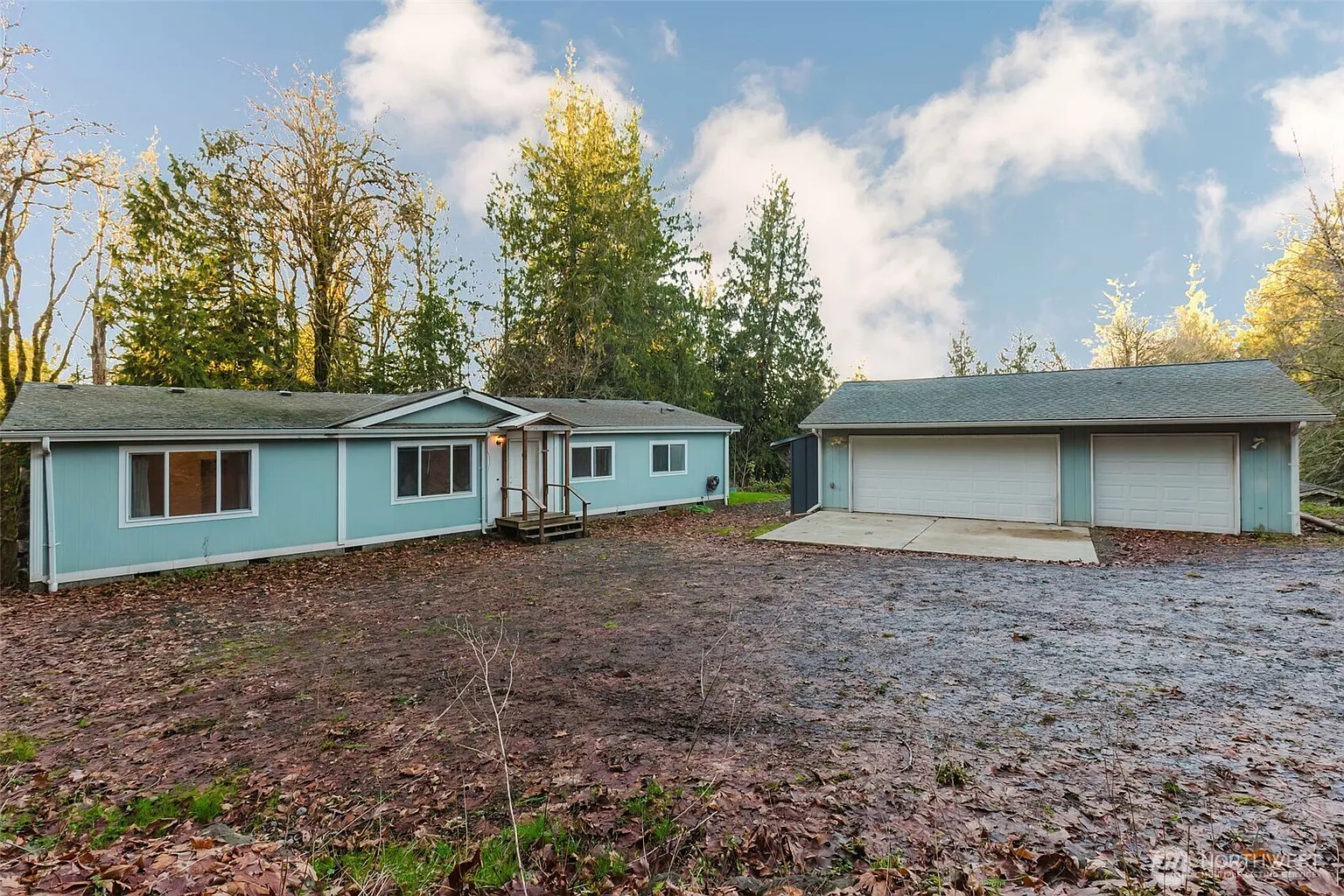 360 E Rasor Road photo 1