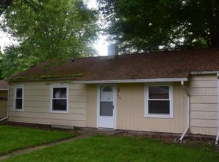 359 29th St N, Springfield, MI 49037