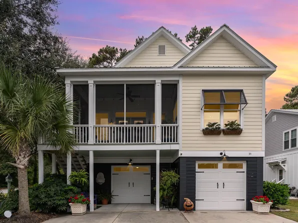 35 Oyster Pearl Ct., Pawleys Island, SC 29585