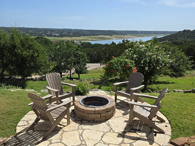 1128 Thurman Bluff Dr — Photo 41