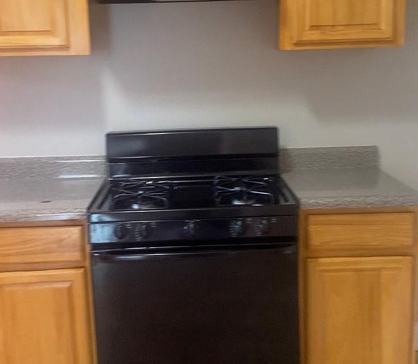 1st image of 105 W Grove Ter #9