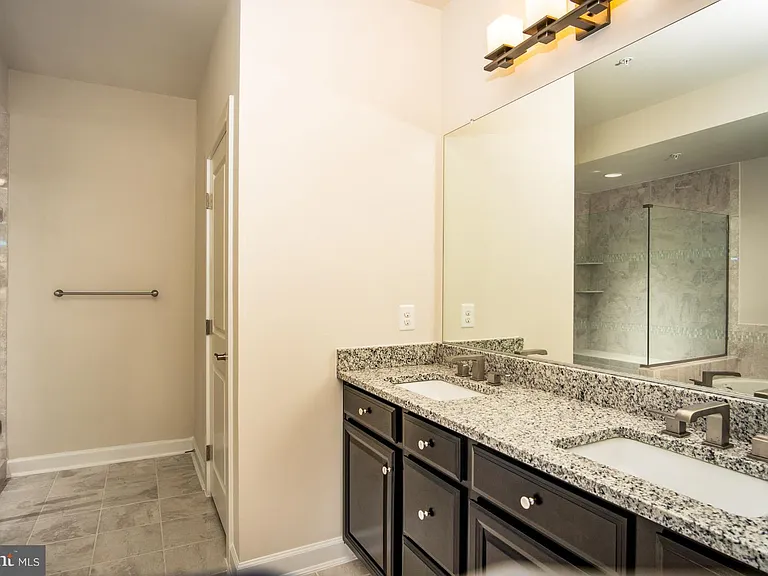 43375 Whitehead Ter — Photo 20