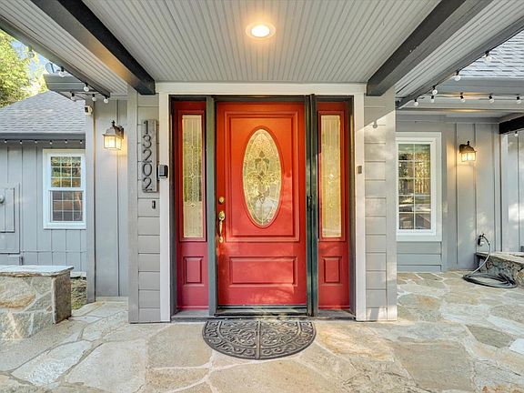 3rd image of 13202 Quaker Hill Cross Rd