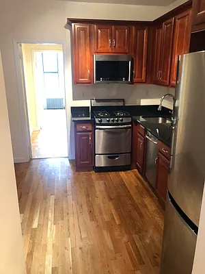 Rented by Eric Goodman Realty Corp | media 13