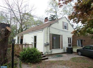 132 E Beechwood Ave, Oaklyn, NJ 08107