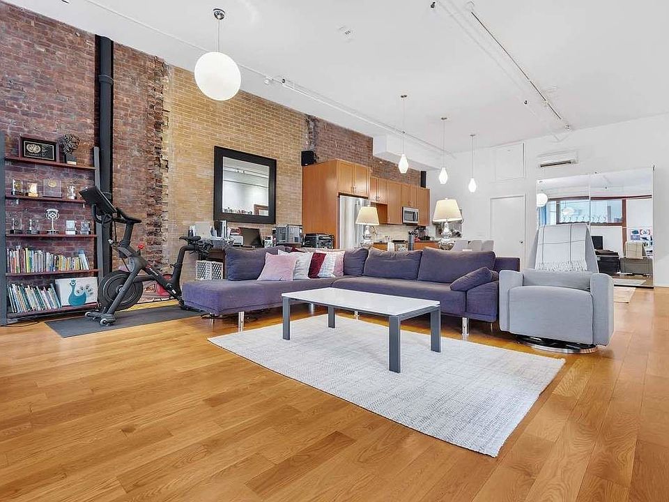 1st image of 12 E 14th St APT 4C