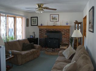 35 Heights Ln, Feasterville, PA 19053
