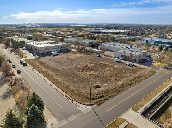 600 W 67th St, Loveland, CO 80538