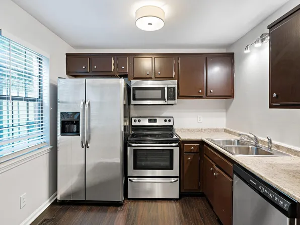 3100 Conviser Dr, Nashville, TN 37207