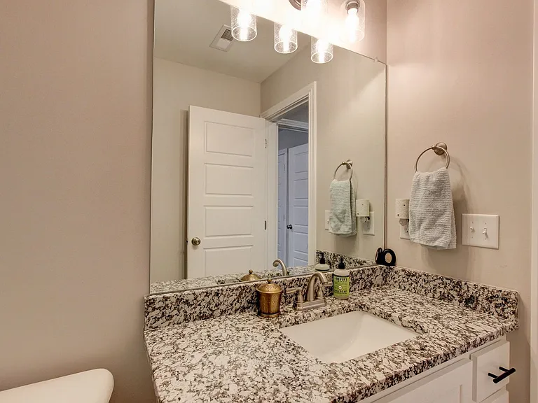 715 Jodine Ann Dr — Photo 64