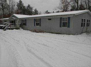 W1593 64th St, Lyndon Station, WI 53944