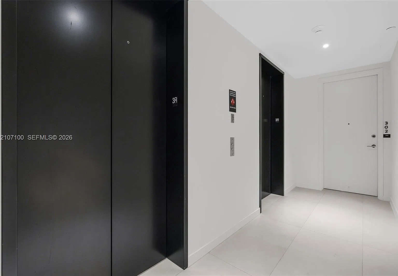 Casa Bella Residences — Photo 2