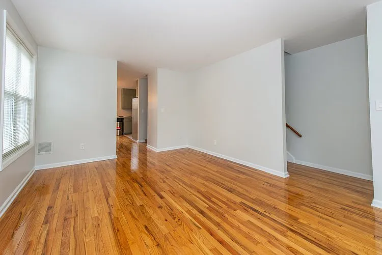 388 Morris Ave #1 — Photo 7