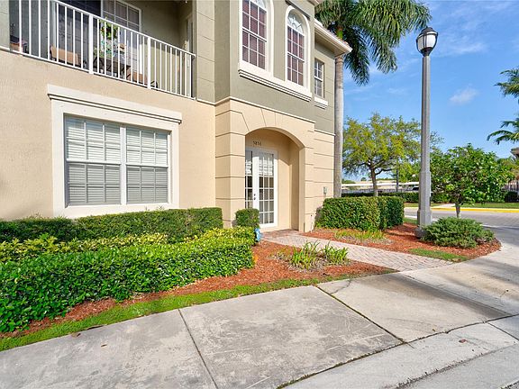 3rd image of 5853 Hampton Hills Boulevard #5853