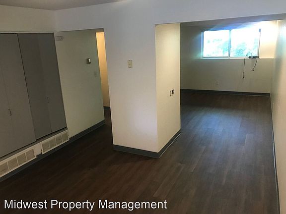 5th image of 1903 Massachusetts St #12