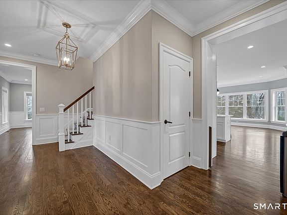 4th image of 1049 Stillwater Road