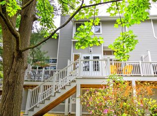 255 North Rd UNIT 128, Chelmsford, MA 01824