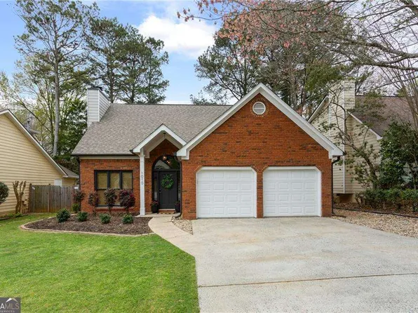 1010 Chateau Ln SE, Smyrna, GA 30082