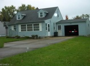 387 Jackson St, Campbell, OH