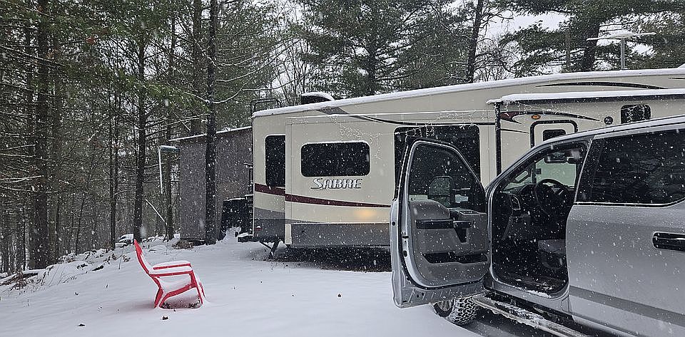1st image of 390 Timber Ln