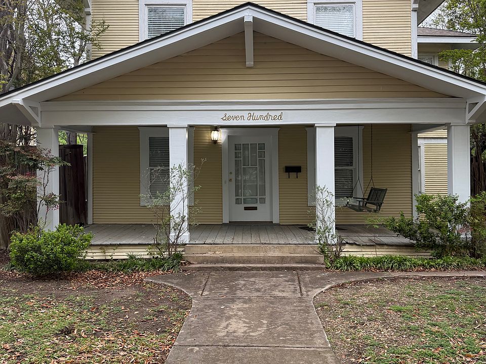 700 Glendale