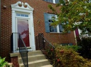 19899 Fieldgrass Sq, Ashburn, VA 20147