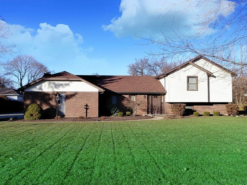 1st image of 1833 Greenbriar Dr