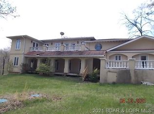 188 Oak Valley Dr, Linn Creek, MO 65052