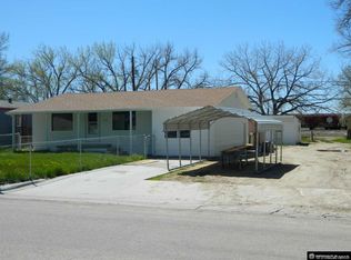 924 S 5th St, Douglas, WY 82633