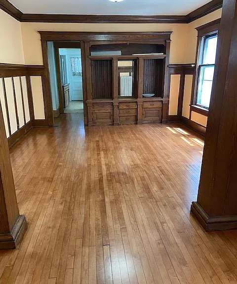 2926 N Frederick Ave #LOWER — Photo 11