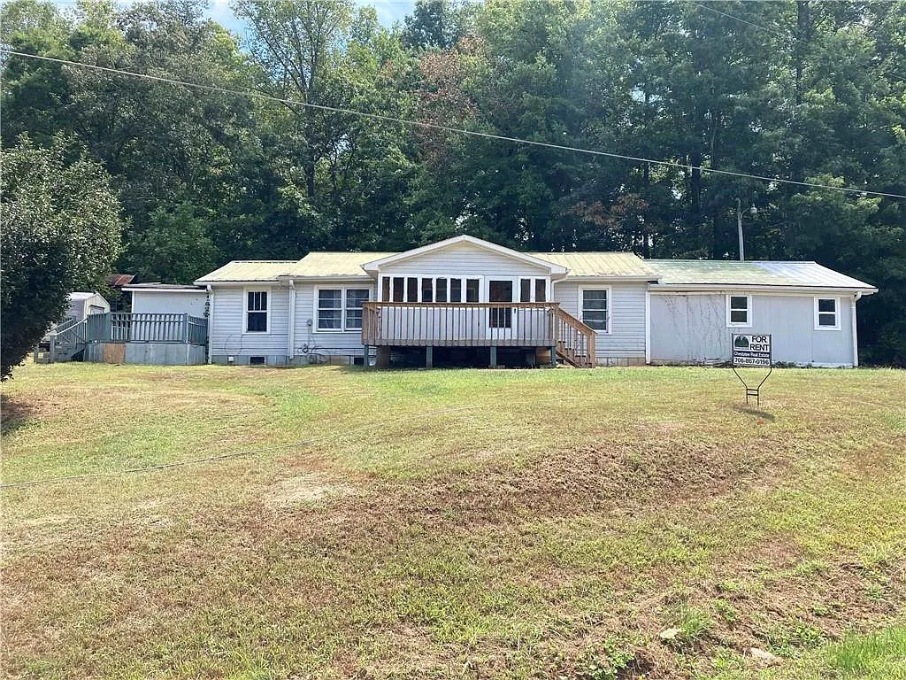 3 bed, 2.0 bath, 1644 sqft, $1,500 — Photo 1