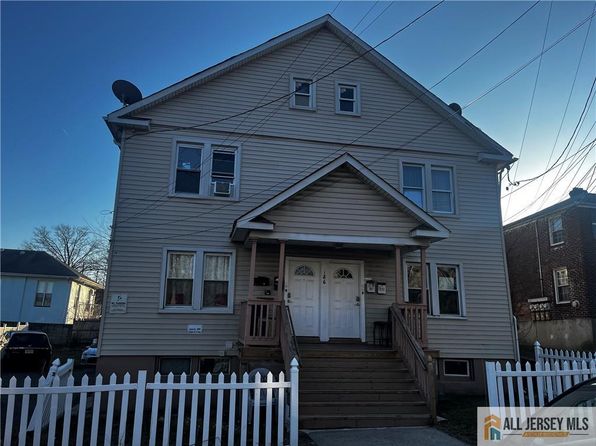 186 Comstock St