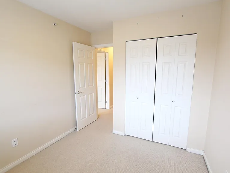 160 Pembina St #33 — Photo 15