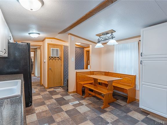 5th image of 354 Putt N Bay Dr