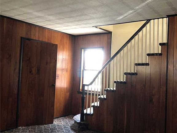 5th image of 24967 Beechknoll Ave