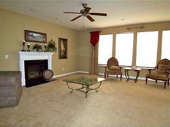 4th image of 1687 Greentree Meadow Dr